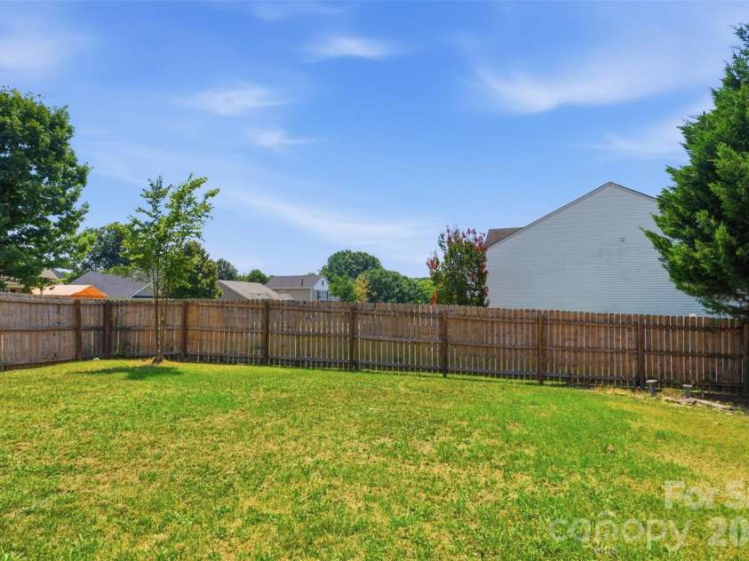 377 Pelling Drive, York, SC 29745.  MLS# CAR4405806, YatesRealty ID 39459. 