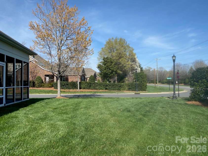 11003 Round Rock Road, Charlotte, NC 28277.  MLS# CAR4345590, YatesRealty ID 3946. Back Yard!