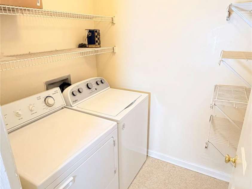 1101 #44 Morehead Street, Charlotte, NC 28204.  MLS# CAR4336369, YatesRealty ID 3946. Laundry