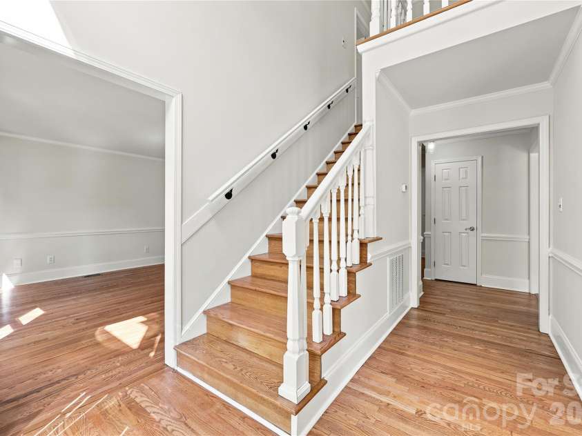 122 Tattersall Drive, Statesville, NC 28677.  MLS# CAR4402896, YatesRealty ID 39462. 