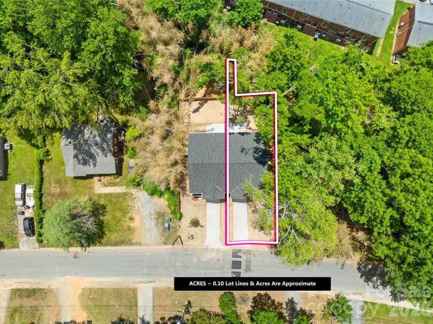 1940 Purser Drive, Charlotte, NC 28215.  MLS# CAR4405320, YatesRealty ID 39464. 