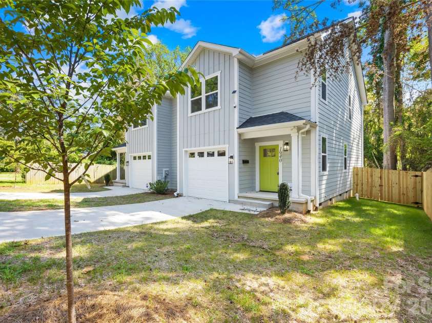 1940 Purser Drive, Charlotte, NC 28215.  MLS# CAR4405320, YatesRealty ID 39464. Gorgeous New Construction