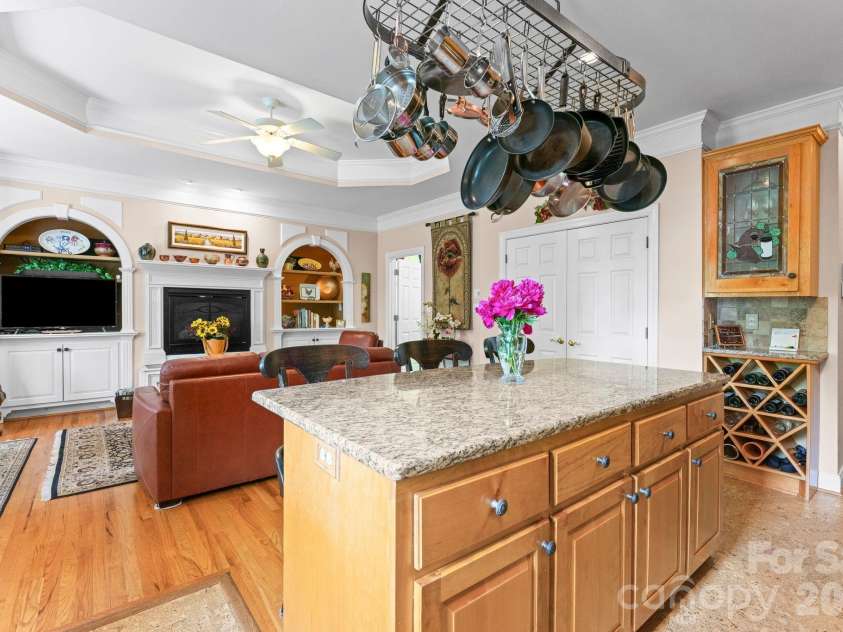 247 James Way, Bermuda Run, NC 27006.  MLS# CAR4406052, YatesRealty ID 39469. 