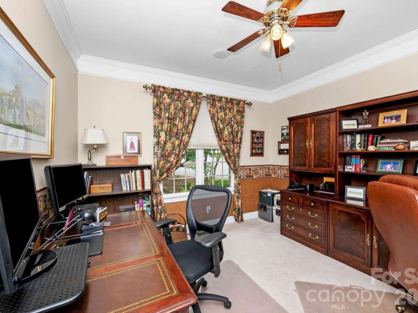 247 James Way, Bermuda Run, NC 27006.  MLS# CAR4406052, YatesRealty ID 39469. 