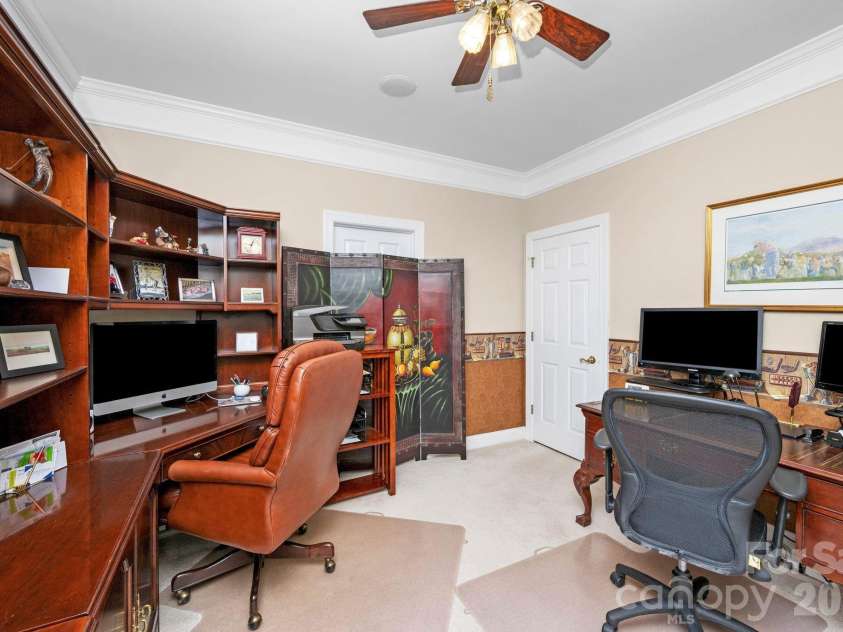 247 James Way, Bermuda Run, NC 27006.  MLS# CAR4406052, YatesRealty ID 39469. 