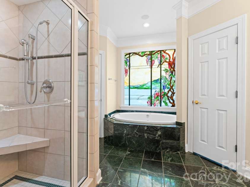 247 James Way, Bermuda Run, NC 27006.  MLS# CAR4406052, YatesRealty ID 39469. 