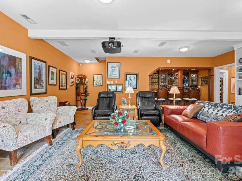 247 James Way, Bermuda Run, NC 27006.  MLS# CAR4406052, YatesRealty ID 39469. 