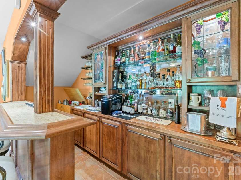 247 James Way, Bermuda Run, NC 27006.  MLS# CAR4406052, YatesRealty ID 39469. 