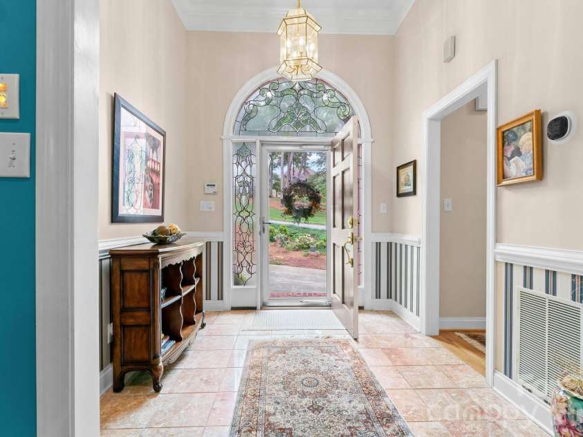 247 James Way, Bermuda Run, NC 27006.  MLS# CAR4406052, YatesRealty ID 39469. Grand Entry