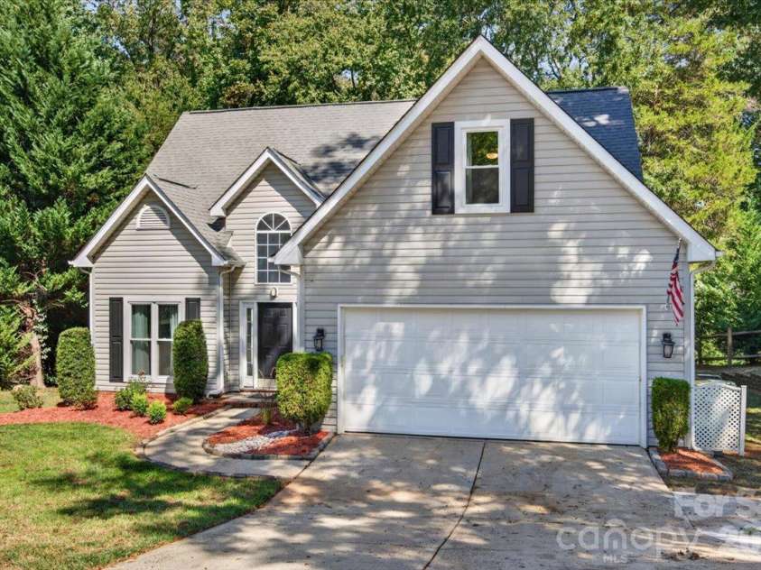 3688 Lake Spring Avenue, Concord, NC 28027.  MLS# CAR4431890, YatesRealty ID 39472. 