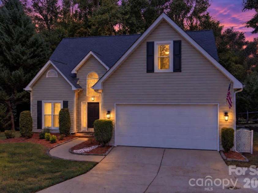 3688 Lake Spring Avenue, Concord, NC 28027.  MLS# CAR4431890, YatesRealty ID 39472. Virtually Enhanced Photo