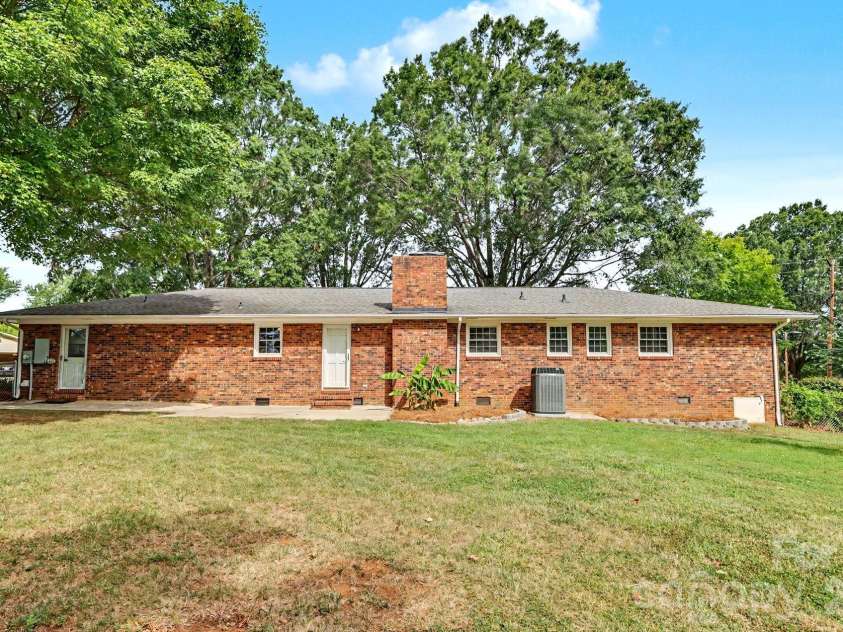 425 Valhalla Drive, Harrisburg, NC 28075.  MLS# CAR4405585, YatesRealty ID 39474. Rear View
