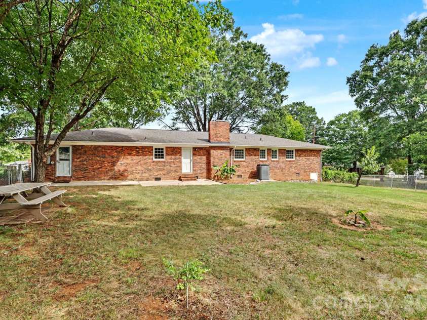 425 Valhalla Drive, Harrisburg, NC 28075.  MLS# CAR4405585, YatesRealty ID 39474. Rear View