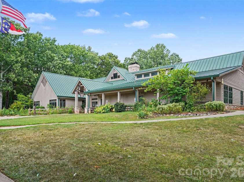 2647 Ruby Dixon Crossing Drive, Gastonia, NC 28056.  MLS# CAR4402211, YatesRealty ID 39475. 