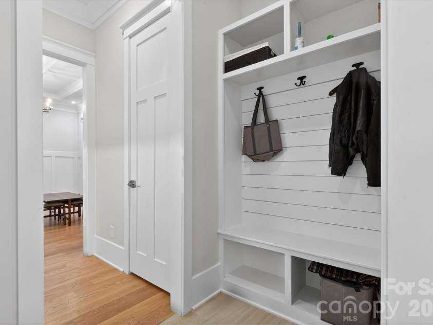 3814 Churchill Road, Charlotte, NC 28211.  MLS# CAR4353269, YatesRealty ID 3948. 