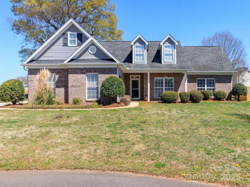 3816 Sonoma Way, Monroe, NC 28110.  MLS# CAR4237462, YatesRealty ID 3948. 
