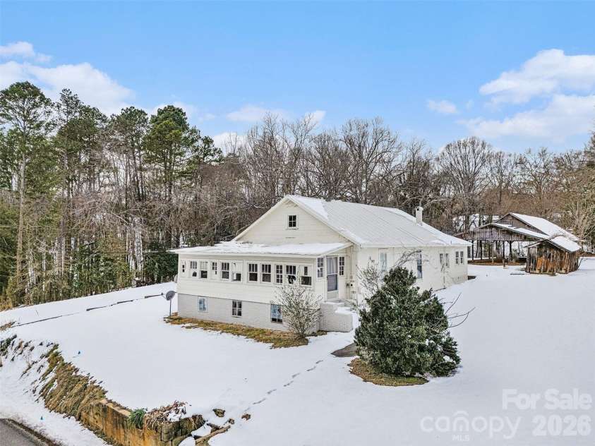 540 Halifax Street, Mount Pleasant, NC 28124.  MLS# CAR4343242, YatesRealty ID 3948. 