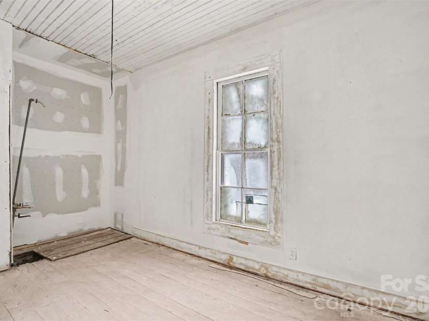 540 Halifax Street, Mount Pleasant, NC 28124.  MLS# CAR4343242, YatesRealty ID 3948. Bedroom