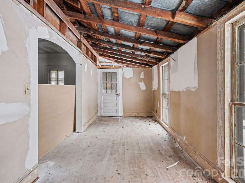 540 Halifax Street, Mount Pleasant, NC 28124.  MLS# CAR4343242, YatesRealty ID 3948. Side enclosed porch 