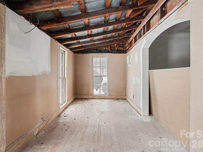 540 Halifax Street, Mount Pleasant, NC 28124.  MLS# CAR4343242, YatesRealty ID 3948. Side enclosed porch