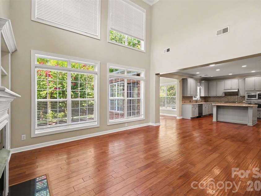 2400 River Oaks Drive, Waxhaw, NC 28173.  MLS# CAR4405322, YatesRealty ID 39481. 