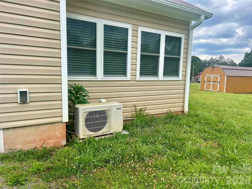 837 Upper Spencer Mountain Road, Gaston, NC 28164.  MLS# CAR4407024, YatesRealty ID 39482. 