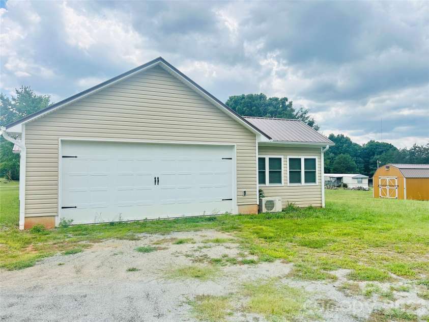 837 Upper Spencer Mountain Road, Gaston, NC 28164.  MLS# CAR4407024, YatesRealty ID 39482. 