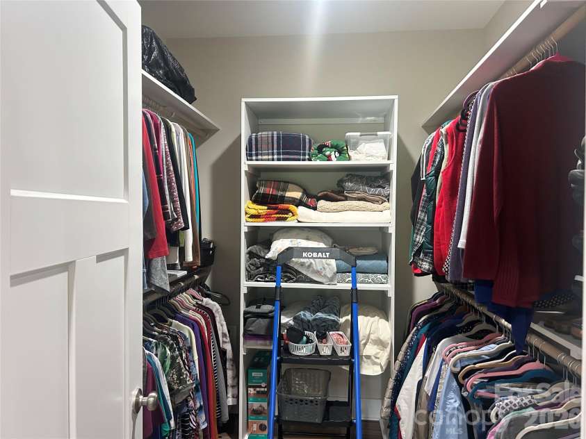 837 Upper Spencer Mountain Road, Gaston, NC 28164.  MLS# CAR4407024, YatesRealty ID 39482. Primary walk-in closet