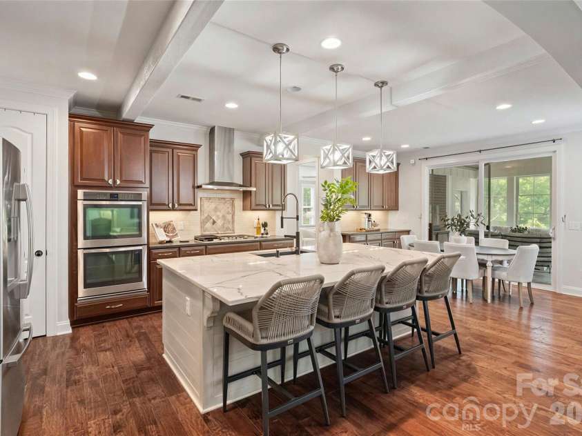 914 Oleander Lane, Waxhaw, NC 28173.  MLS# CAR4404895, YatesRealty ID 39484. 