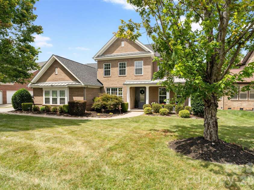 914 Oleander Lane, Waxhaw, NC 28173.  MLS# CAR4404895, YatesRealty ID 39484. 