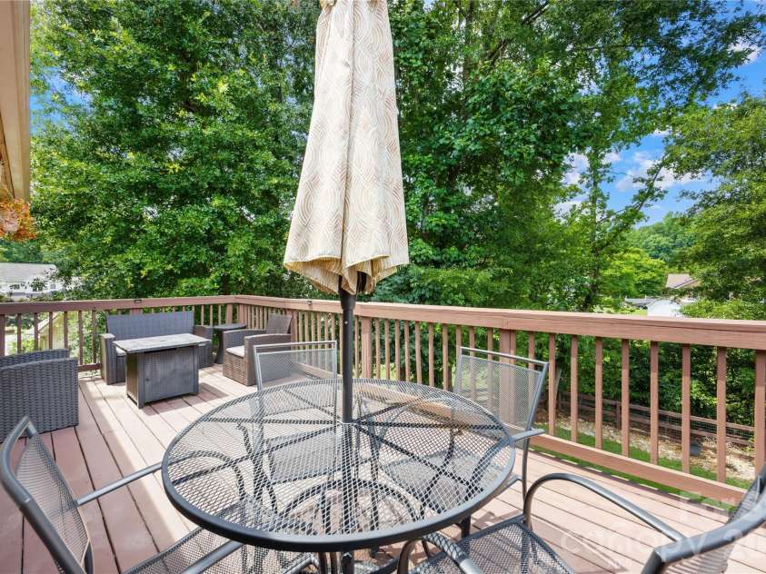 321 Kilmer Lane, Mooresville, NC 28115.  MLS# CAR4405643, YatesRealty ID 39485. Back deck