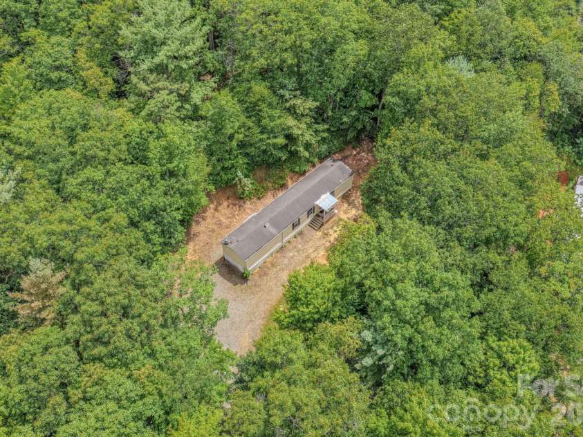 23 Tom Worley Road, Leicester, NC 28748.  MLS# CAR4406985, YatesRealty ID 39486. 
