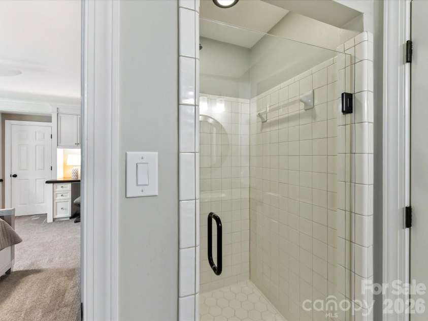 2630 Alanby Lane, Charlotte, NC 28270.  MLS# CAR4404061, YatesRealty ID 39487. 