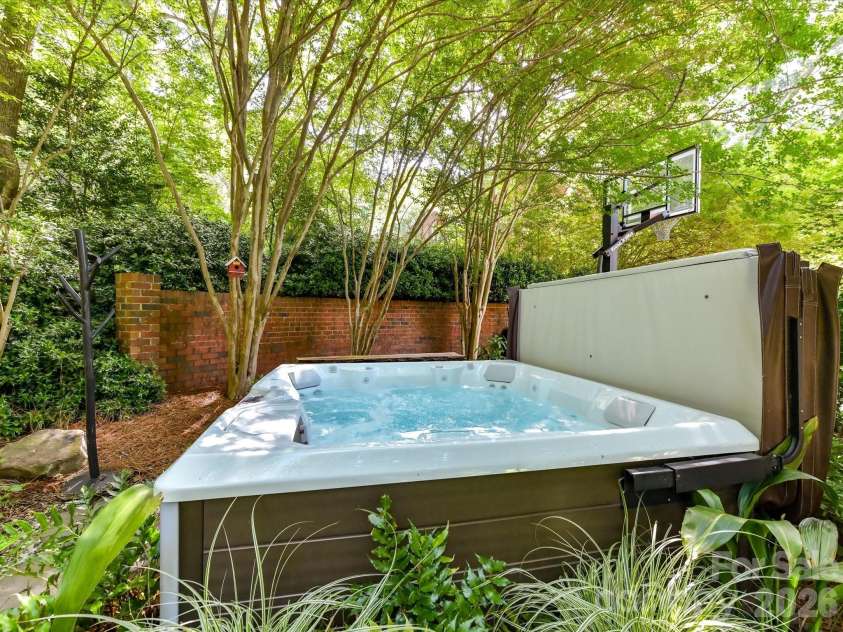 2630 Alanby Lane, Charlotte, NC 28270.  MLS# CAR4404061, YatesRealty ID 39487. 