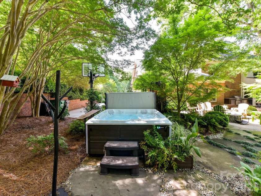 2630 Alanby Lane, Charlotte, NC 28270.  MLS# CAR4404061, YatesRealty ID 39487. 