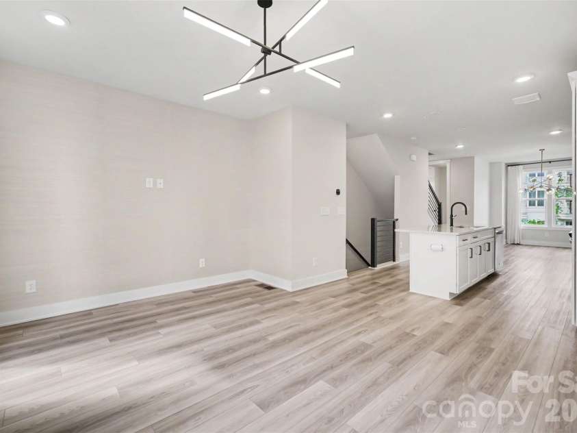 3223 Beans Boulevard, Charlotte, NC 28203.  MLS# CAR4407007, YatesRealty ID 39489. 