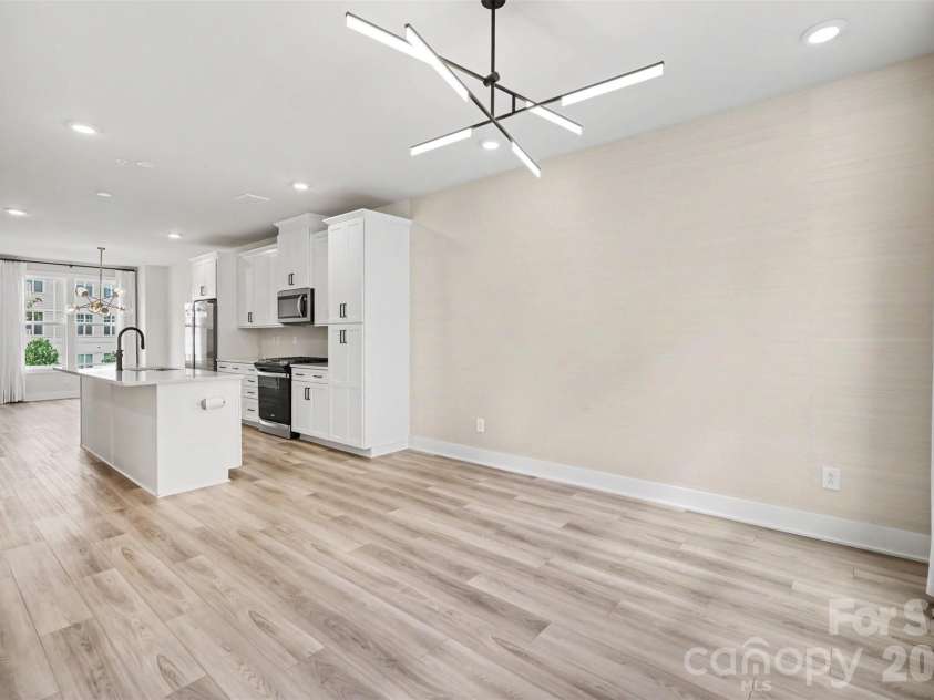 3223 Beans Boulevard, Charlotte, NC 28203.  MLS# CAR4407007, YatesRealty ID 39489. 