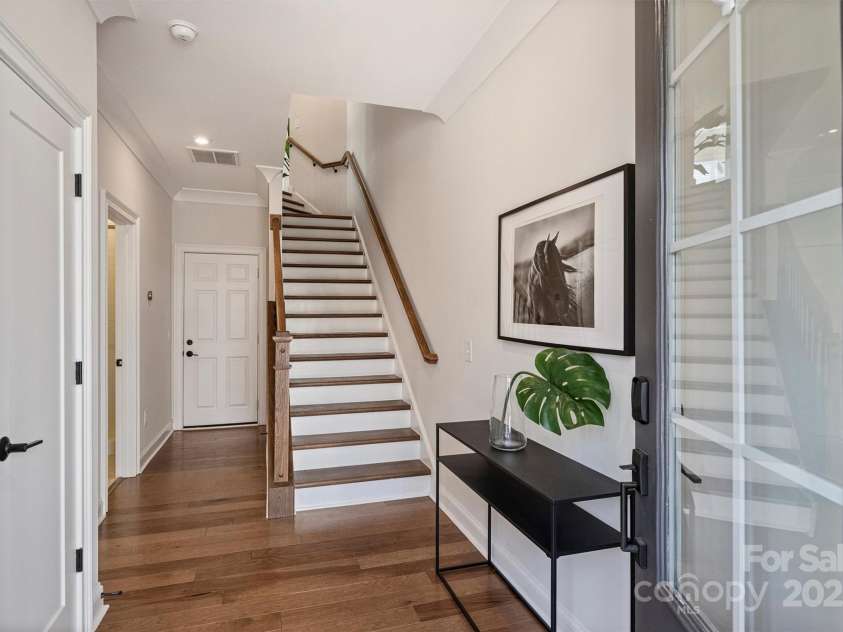 208 Emerson Avenue, Charlotte, NC 28204.  MLS# CAR4234551, YatesRealty ID 3949. 