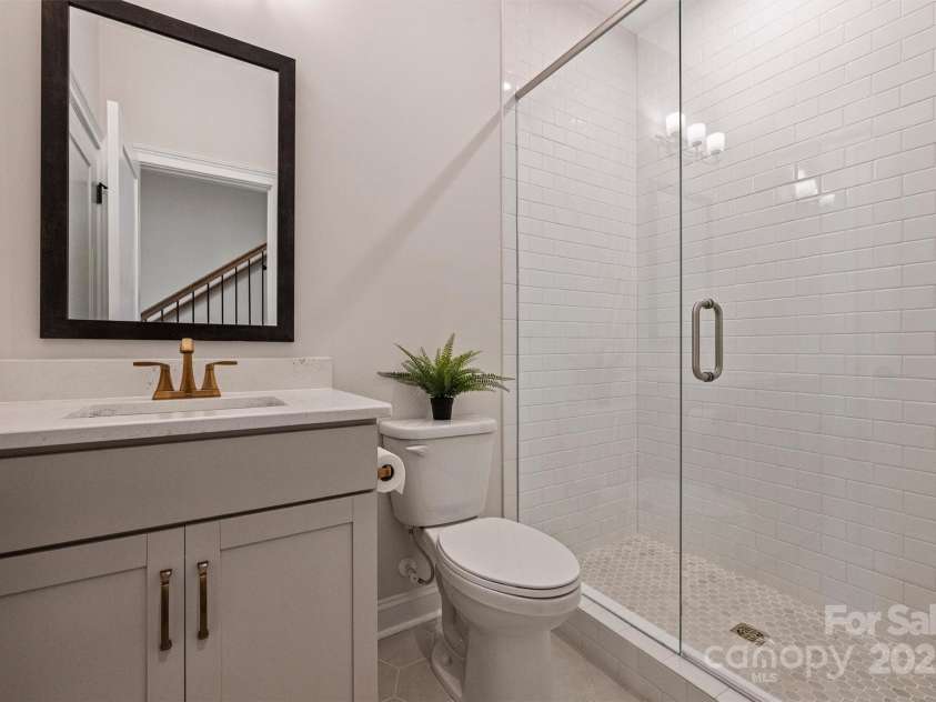 208 Emerson Avenue, Charlotte, NC 28204.  MLS# CAR4234551, YatesRealty ID 3949. 