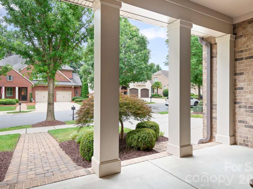 9133 Robbins Preserve Road, Cornelius, NC 28031.  MLS# CAR4399852, YatesRealty ID 39490. 
