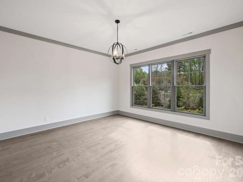 8159 Fairview Road, Charlotte, NC 28226.  MLS# CAR4350673, YatesRealty ID 39491. Primary Bedroom