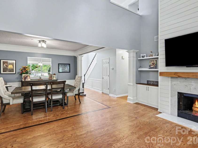 5912 Downfield Wood Drive, Charlotte, NC 28269.  MLS# CAR4406074, YatesRealty ID 39493. 