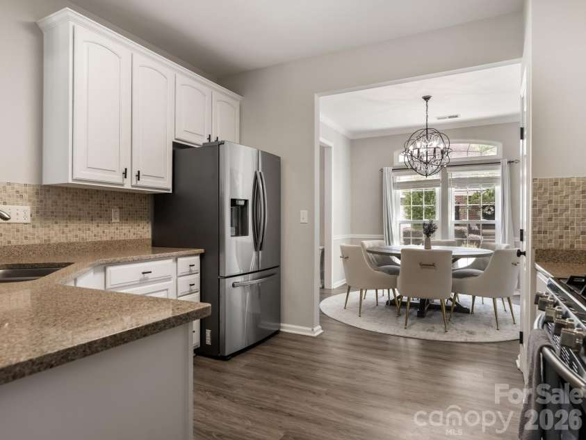 14558 Greenpoint Lane, Huntersville, NC 28078.  MLS# CAR4406568, YatesRealty ID 39495. Kitchen