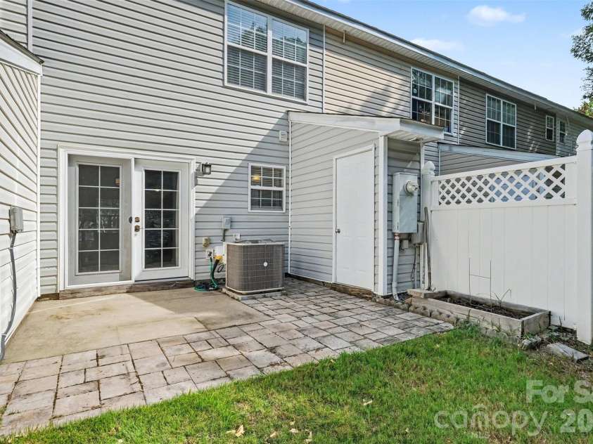 14315 Tranters Creek Lane, Charlotte, NC 28273.  MLS# CAR4401065, YatesRealty ID 39496. 