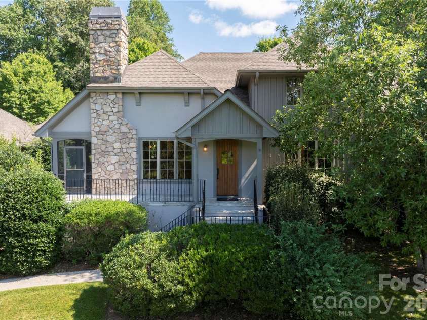 38 Jasmine Lane, Brevard, NC 28712.  MLS# CAR4406909, YatesRealty ID 39497. 
