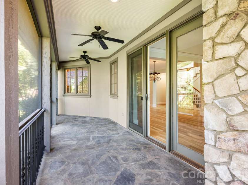 38 Jasmine Lane, Brevard, NC 28712.  MLS# CAR4406909, YatesRealty ID 39497. 