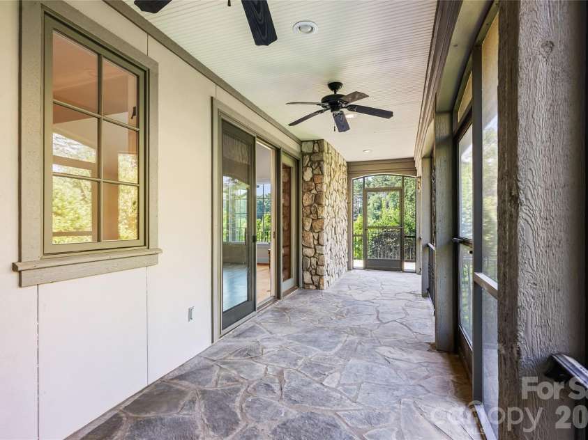 38 Jasmine Lane, Brevard, NC 28712.  MLS# CAR4406909, YatesRealty ID 39497. 