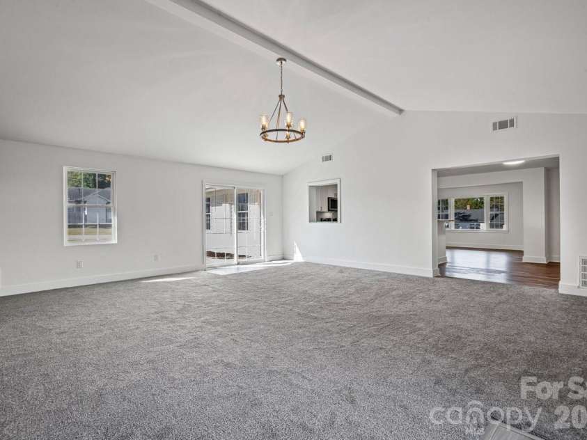 520 Wright Avenue, Kannapolis, NC 28083.  MLS# CAR4406912, YatesRealty ID 39498. 