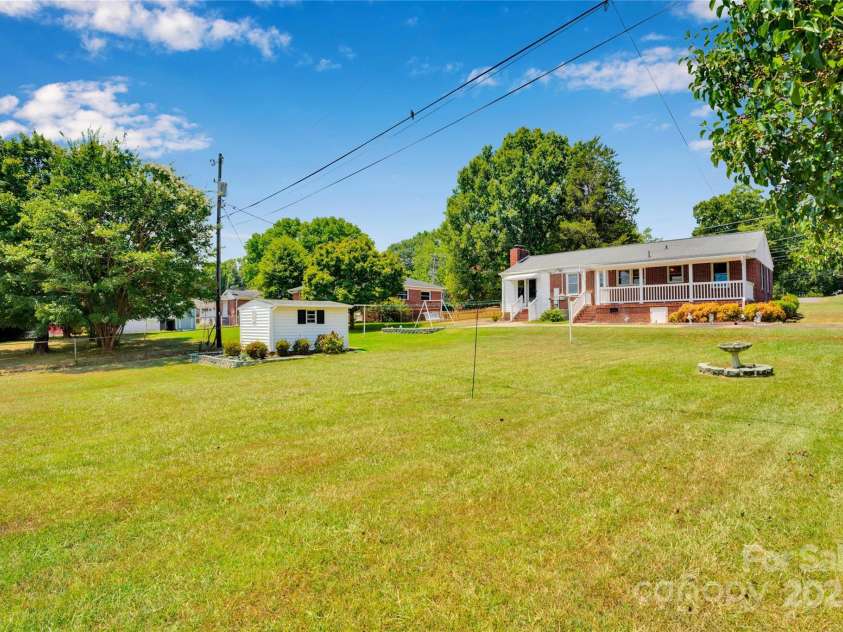 150 Wilson Street, Chester, SC 29706.  MLS# CAR4287681, YatesRealty ID 395. 