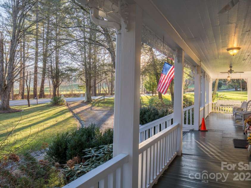 4584 & 4582 NC Highway 194 None, Banner Elk, NC 28604.  MLS# CAR4269014, YatesRealty ID 395. Taylor House Inn - Front Porch